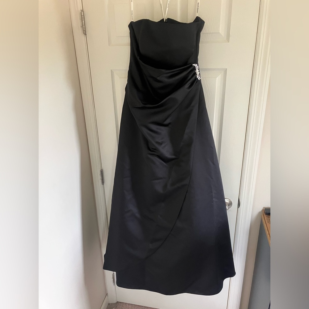 NWT David's Bridal Black Strapless Gown Size 12